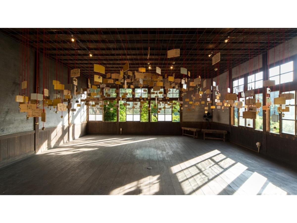 四万温泉 あやめや旅館 中之条町 エクステリア 写真