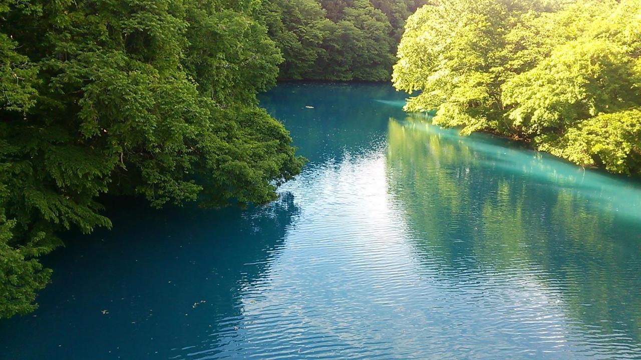 四万温泉 あやめや旅館 中之条町 エクステリア 写真